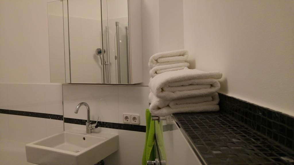 Apartment Rhein Main Hochheim am Main Room photo